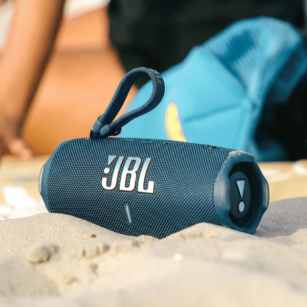 Bocina Portátil Bluetooth Impermeable Charge 6